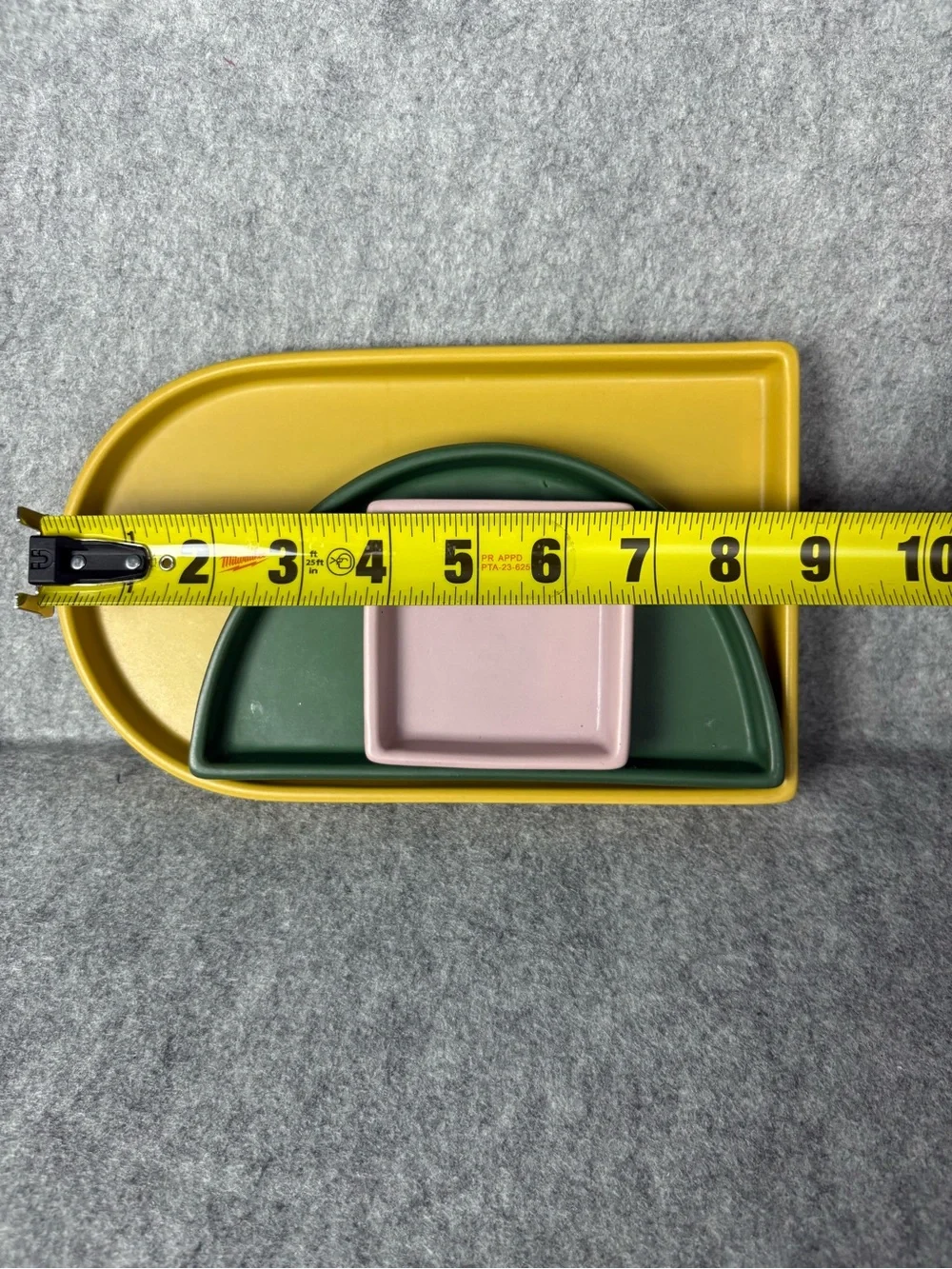 Lizzie Saucer Lizzy Set 3pc Colorful Nesting Trays
